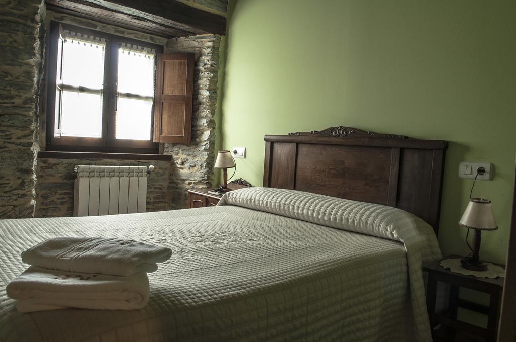 Apartamentos A Retoral Coana Phòng bức ảnh
